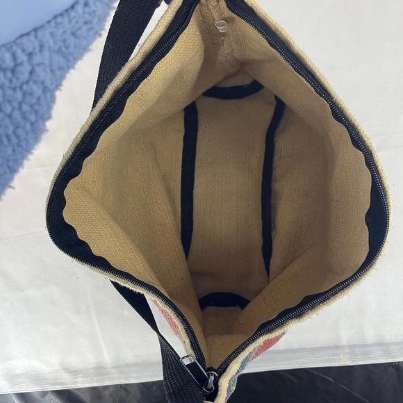 Yoki Artisan Woven Shoulder Bag Colorful Tribal Print Canvas Zipper Closure Bag - Picture 6 of 9